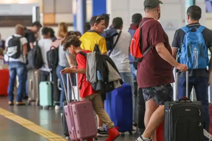 Ação do governo freia alta de passagem aérea, diz presidente da Anac