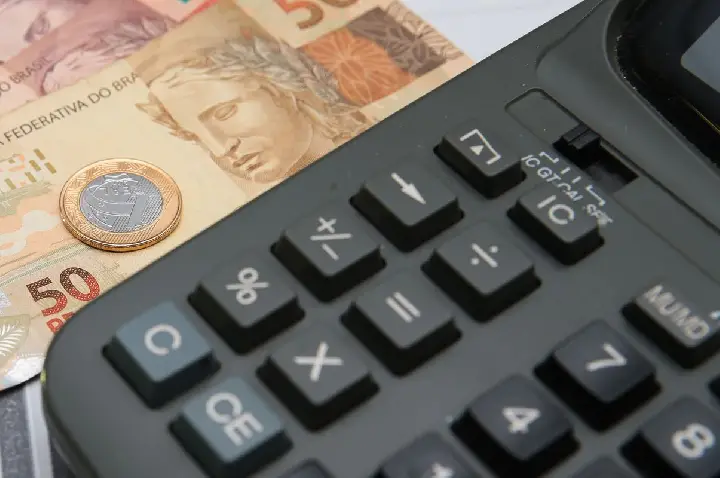 Boletim Focus: mercado reduz expectativa de inflação para 5,16%  