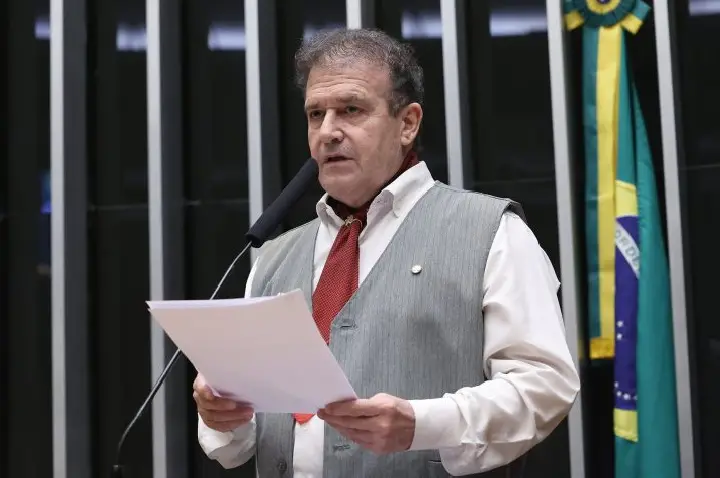 Câmara aprova projeto que reconhece município que se destacar em ações para pessoa idosa