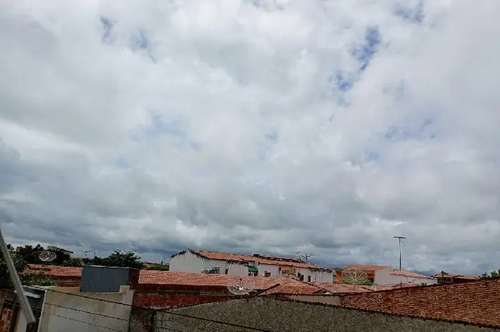 Ceará deve ter mais chuvas até quinta e tempo firme durante o feriado da Semana Santa