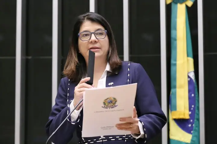 Comissão aprova criação de programa nacional de pesquisa sobre autismo