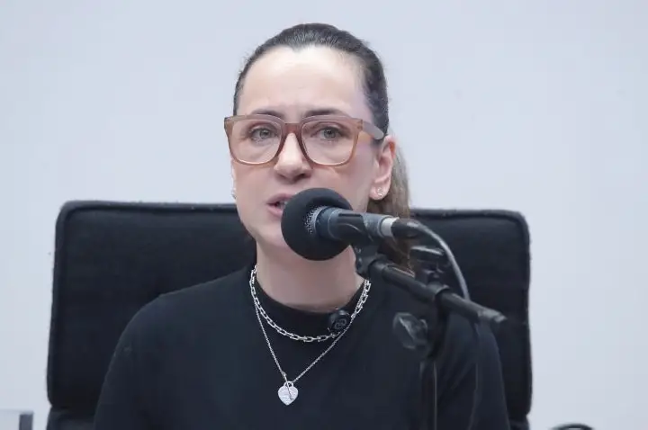 Comissão aprova proposta que define regras para defesa de mulheres por terceiros