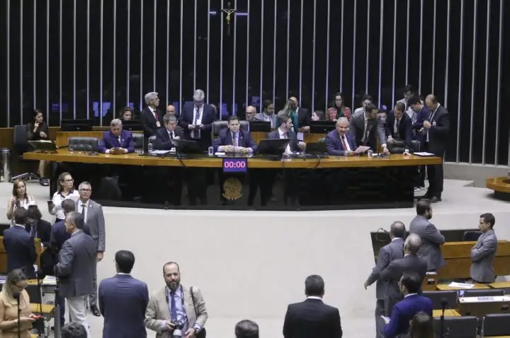 Congresso Nacional analisa 90 vetos presidenciais em sessão conjunta nesta quinta-feira