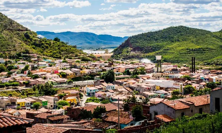 Fim de Semana Movimentado no Plantão Policial de Orós registra Importunação Sexual e Cumprimento de Mandado