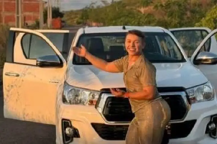 Hilux de “Ronald Risadinha” é recuperada em Fortaleza após blitz; veículo estava clonado