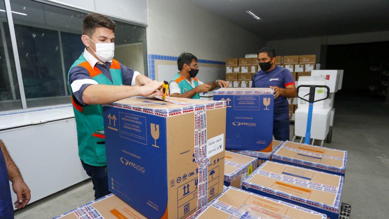 Ceará vai receber mais vacinas contra a Covid-19 da Pfizer e CoronaVac