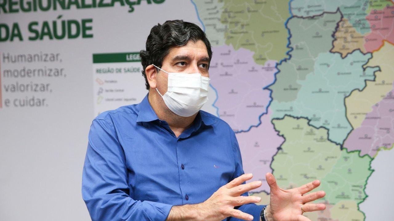 Dr. Cabeto deixa a Secretaria de Saúde do Ceará, anuncia Camilo Santana