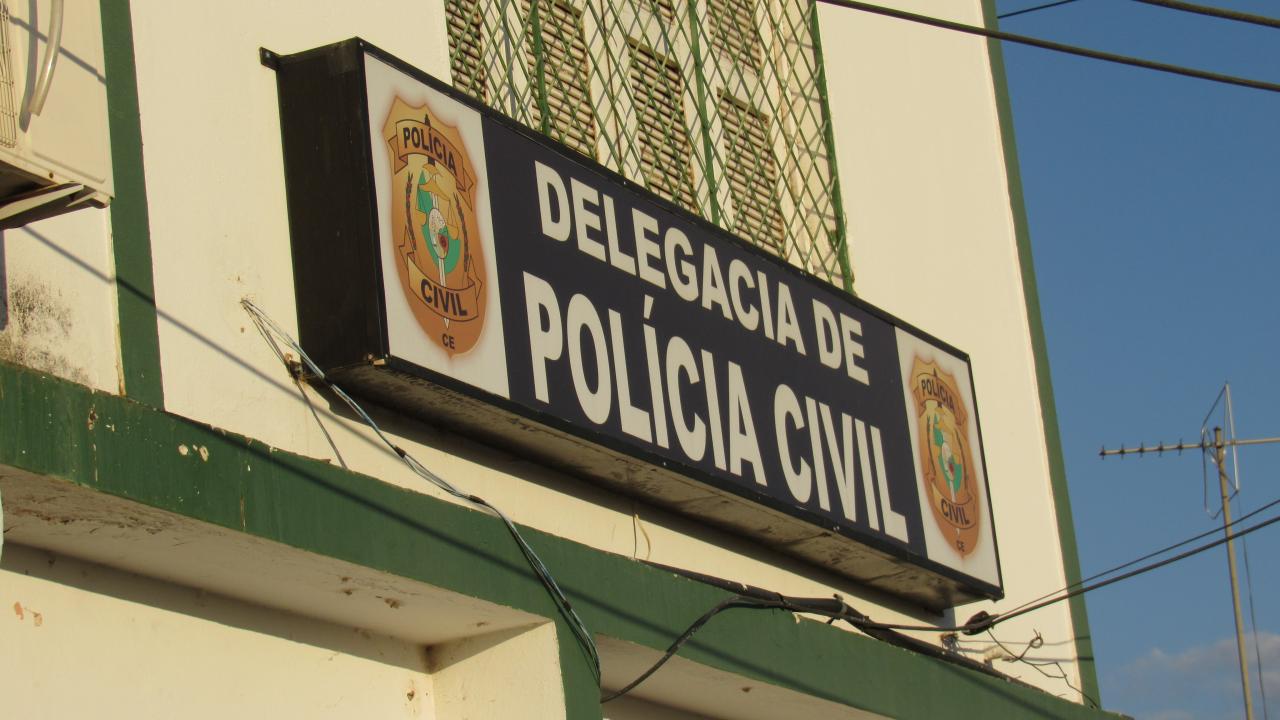 Mãe criava conteúdos pornográfico de filhas menores em Icó