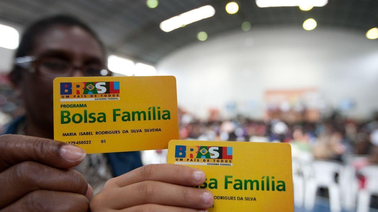Beneficiários do Bolsa Família receberão o Auxílio Brasil de forma automática; entenda como será