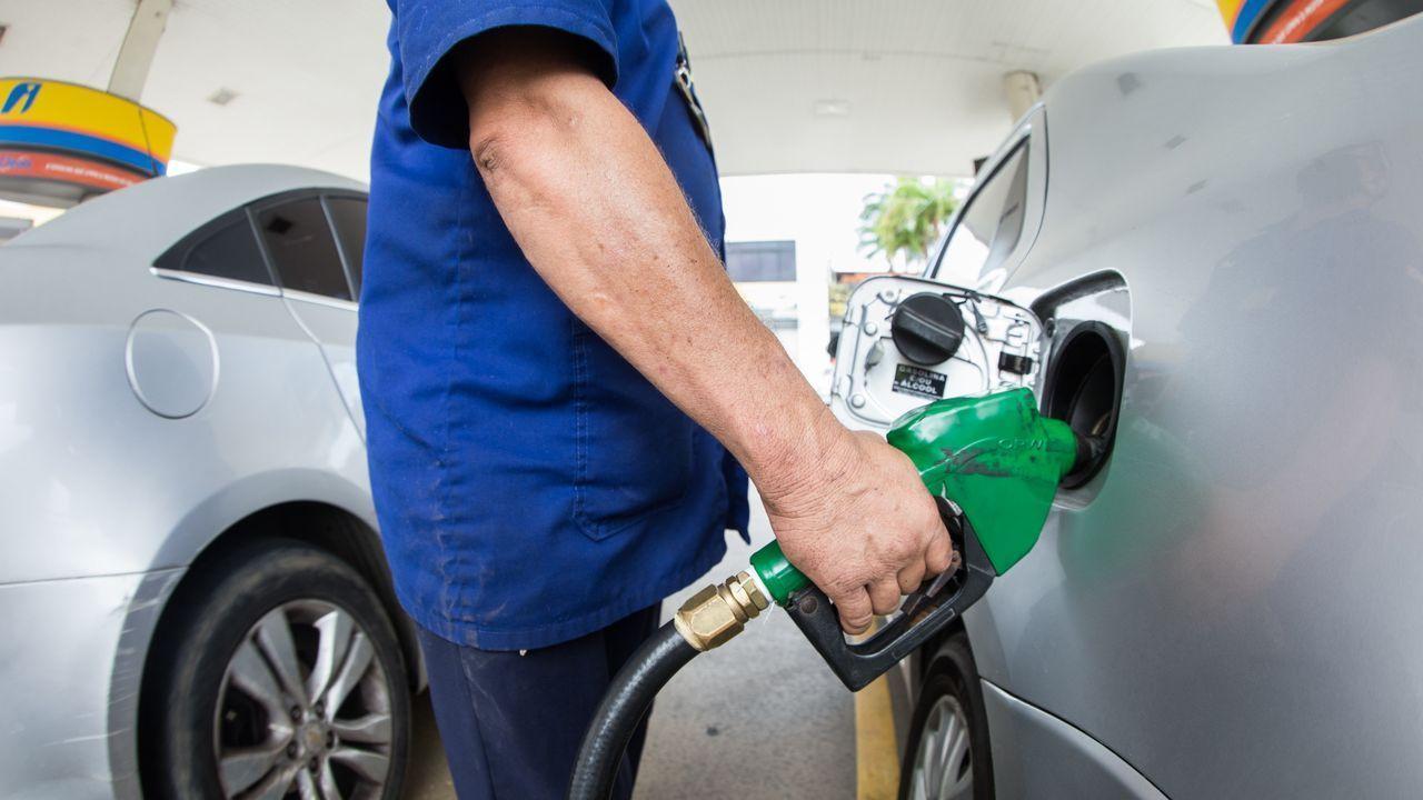 Ranking mostra as cidades do Ceará onde a gasolina é mais cara