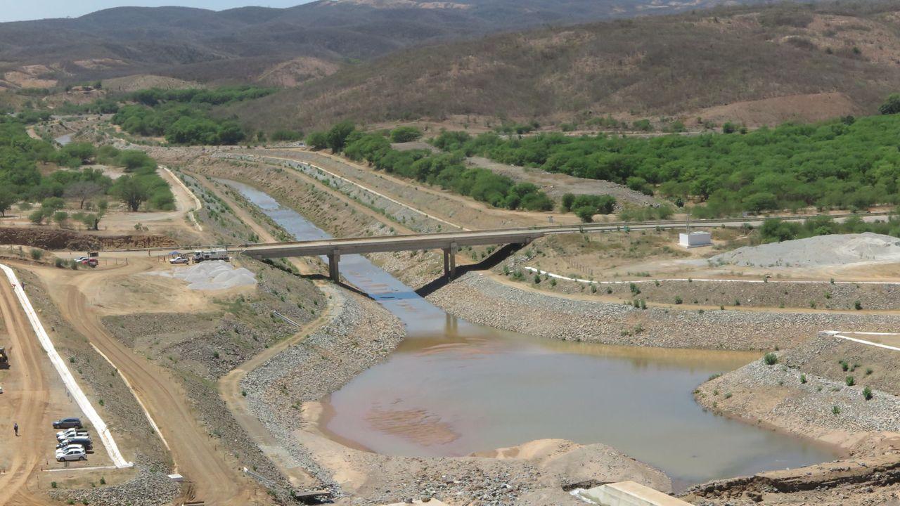 Projeto São Francisco: bombeamento suspenso preocupa o Ceará