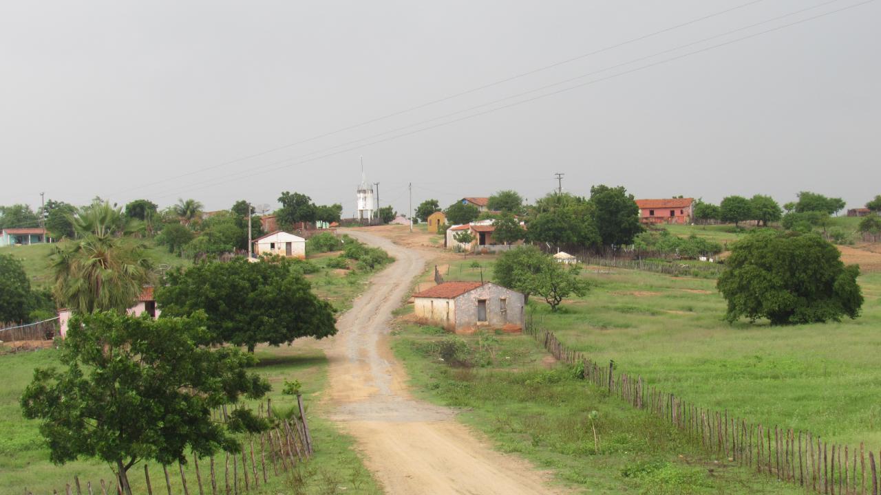 Segunda-feira começa com chuva em grande parte do Ceará