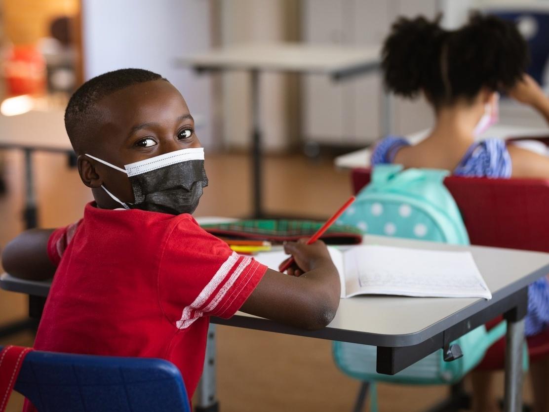 Barbalha obriga novamente uso de máscaras em escolas e locais fechados