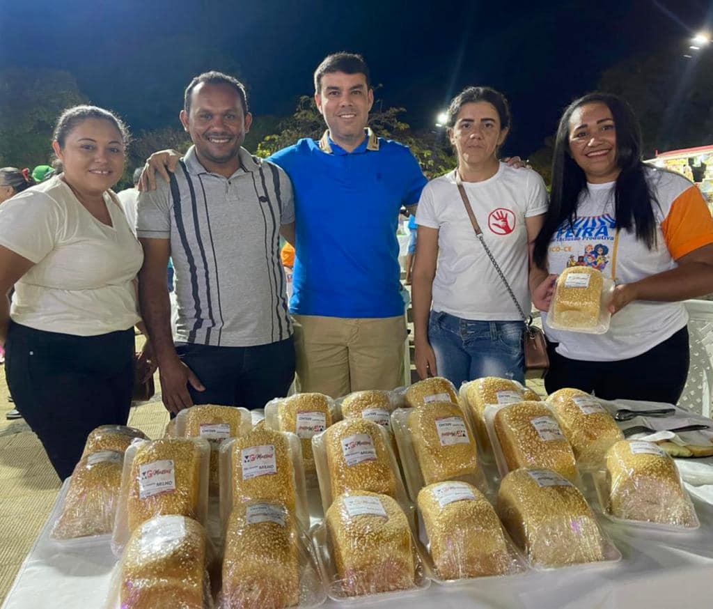 I Feira de Inclusão Produtiva é realizada no Largo do Theberge em Icó