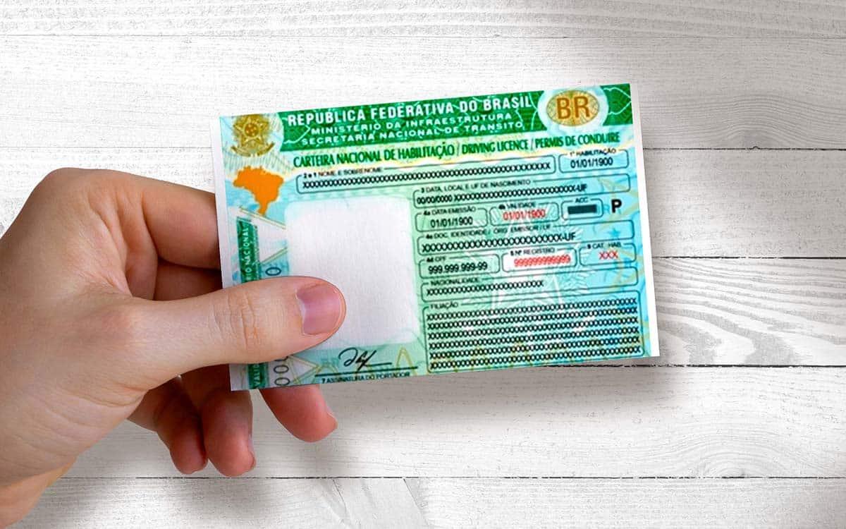 Detran reajusta taxas referentes à Carteira Nacional de Habilitação no Ceará; confira os novos valores