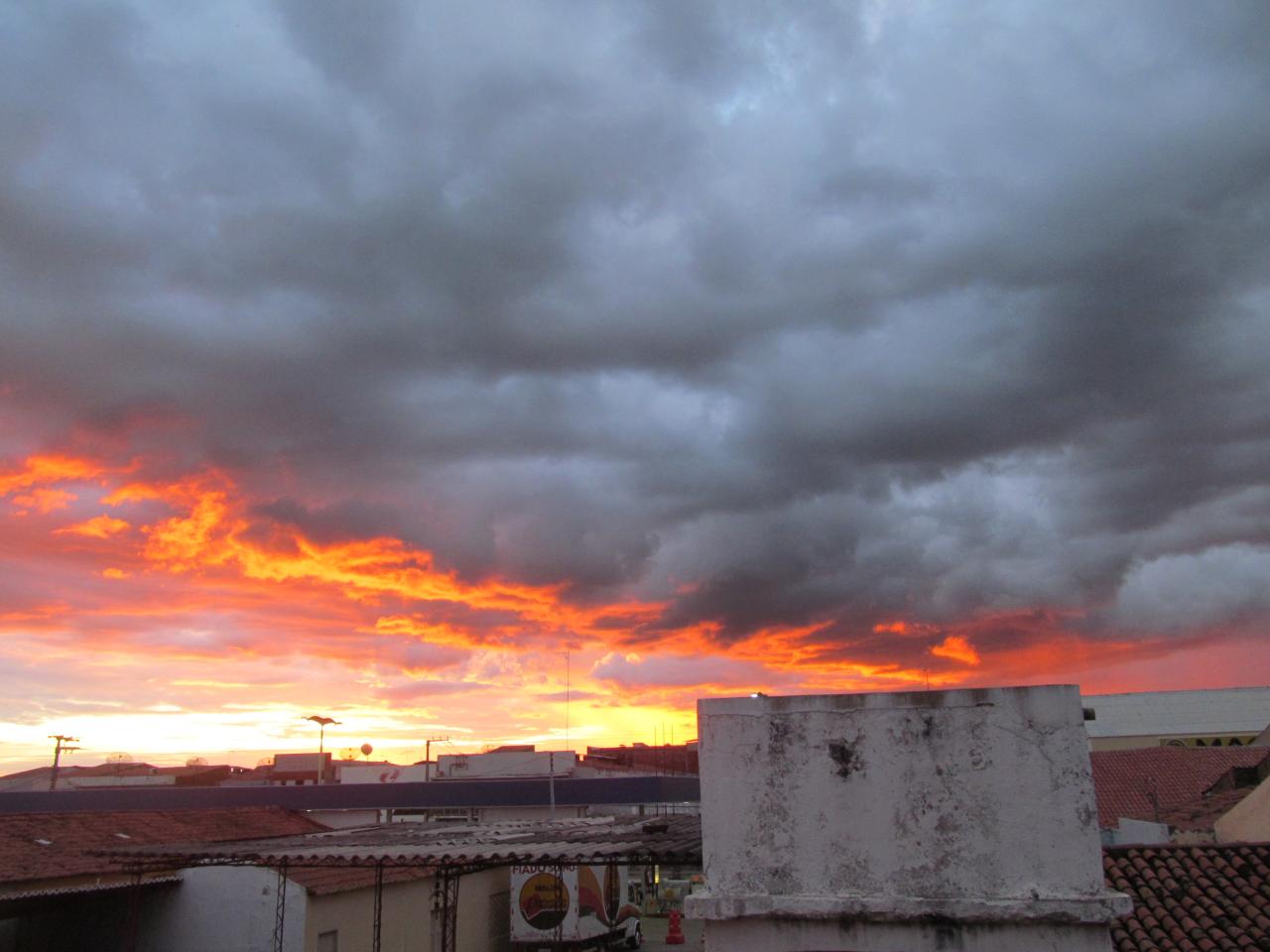 Ceará tem previsão de chuvas até esta sexta-feira, 17