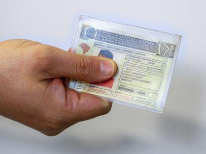 Quem tem dívidas pode perder a CNH. Entenda a decisão do STF