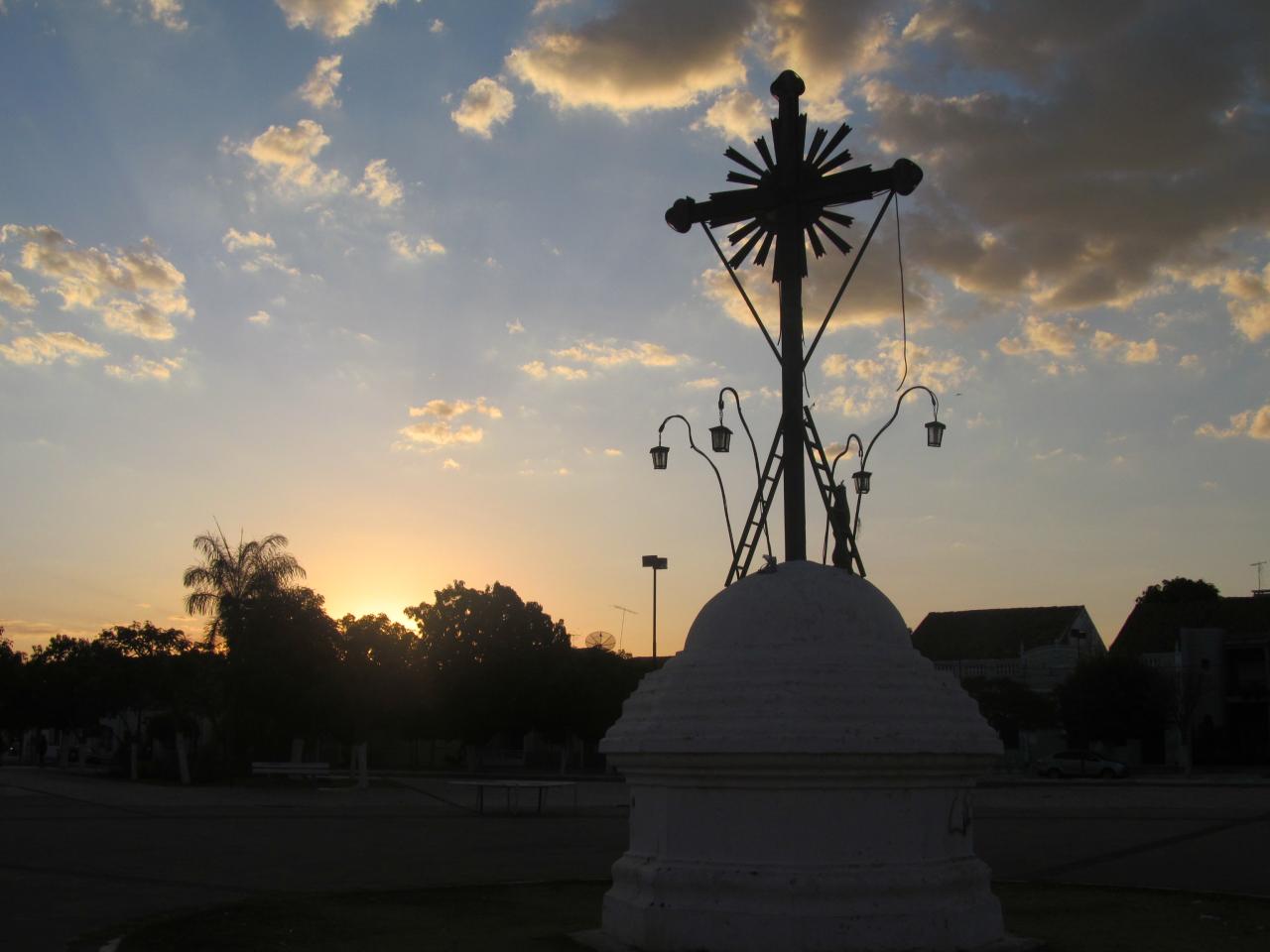 Icó está entre às 75 cidades do Ceará que pode ter temperatura 5 °C acima da média
