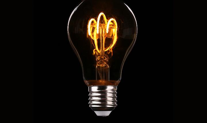 Pequenas empresas podem economizar até 40% na conta de energia a partir de janeiro; saiba como