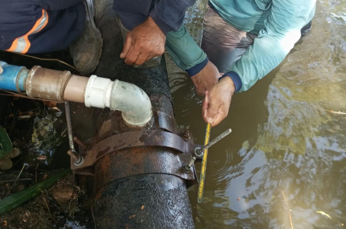Concluídos com êxito os reparos na adutora de Lima Campos