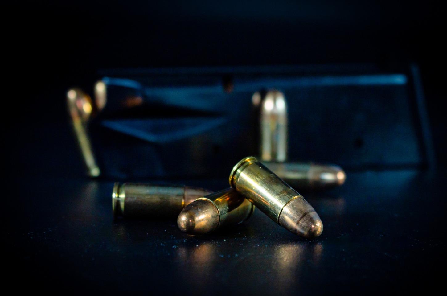 Pai é morto a tiros e filho agricultor é baleado em Iguatu; suspeita é briga de facções