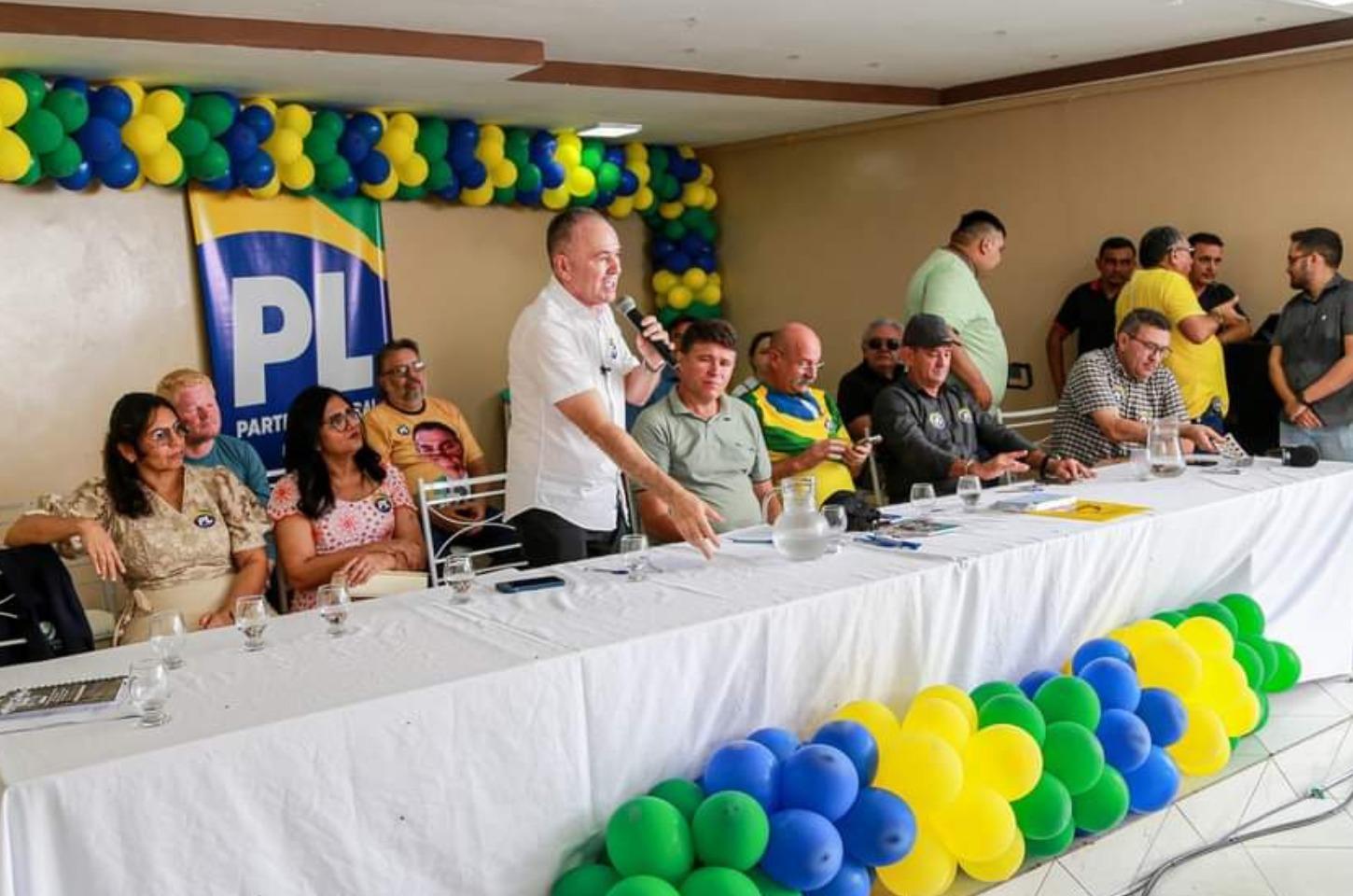 Café da manhã é realizado com membros do PL - Partido Liberal em Icó