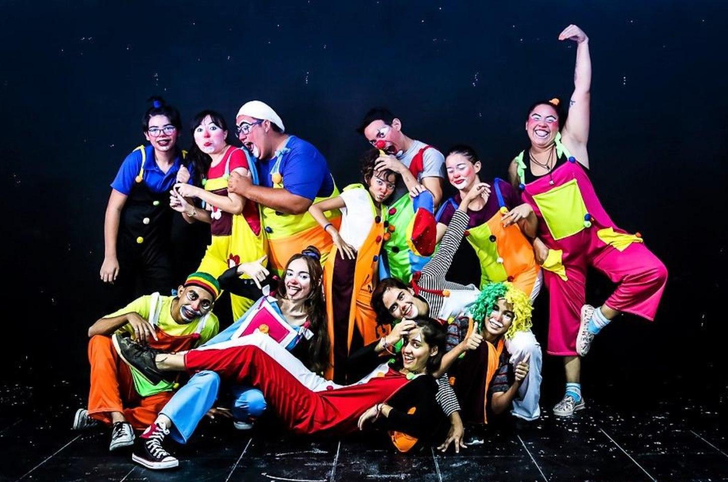 Festival de Teatro de Acopiara retorna após cinco anos, oferecendo espetáculos teatrais, rodas de conversa e shows gratuitos