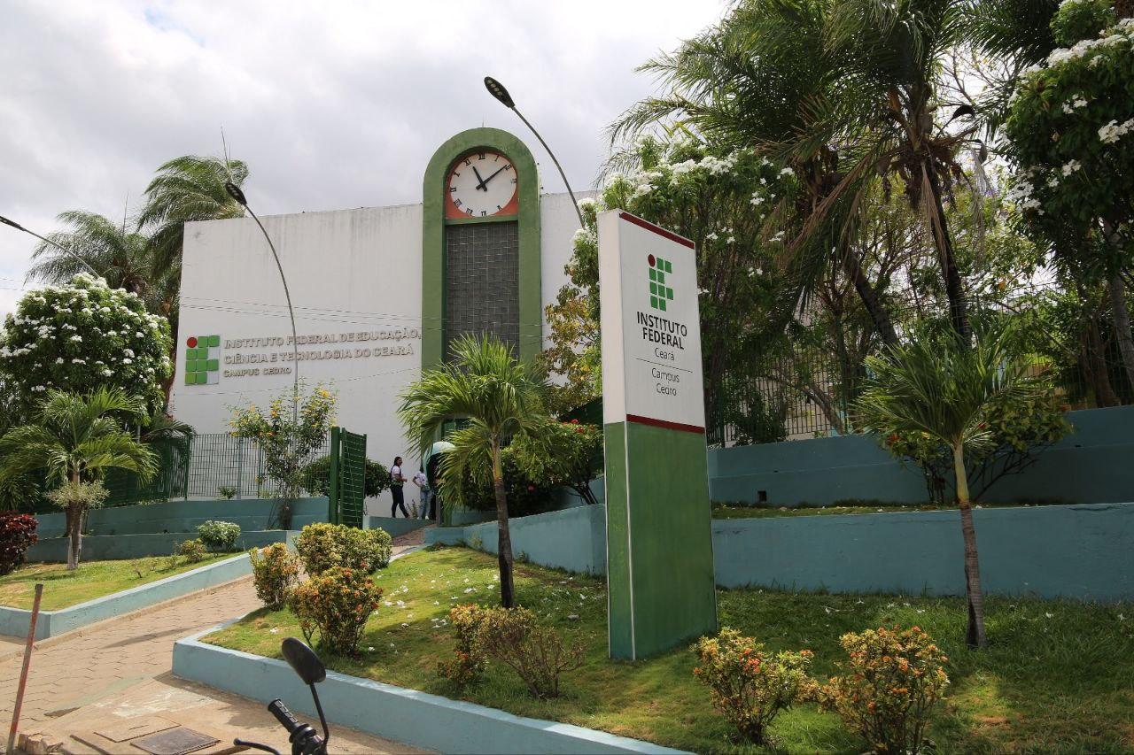 IFCE Cedro abre inscrições para diplomados e transferidos com 35 vagas disponíveis