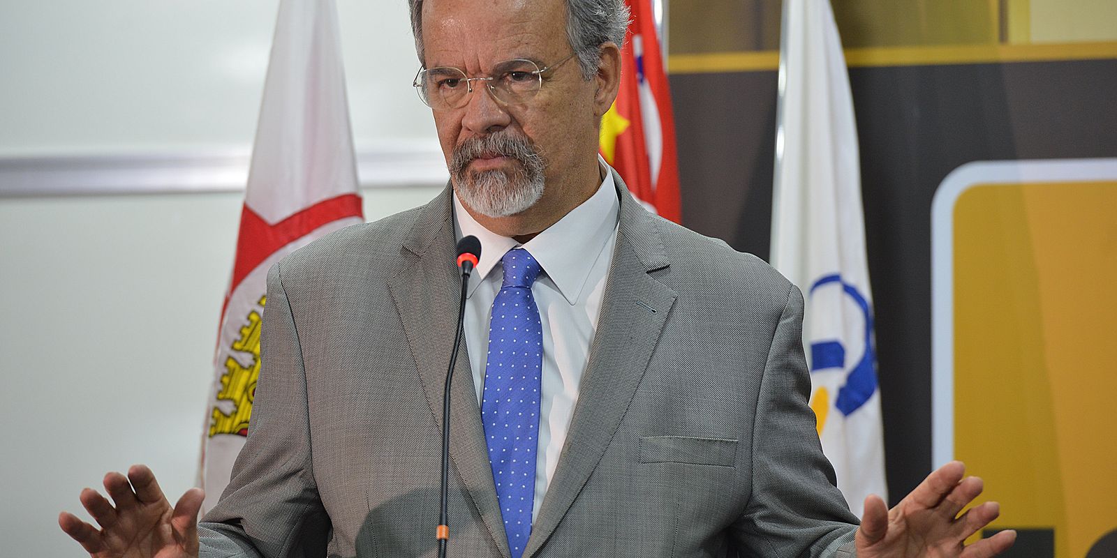 Políticos de todos os espectros homenageiam Raul Jungmann, morto ontem