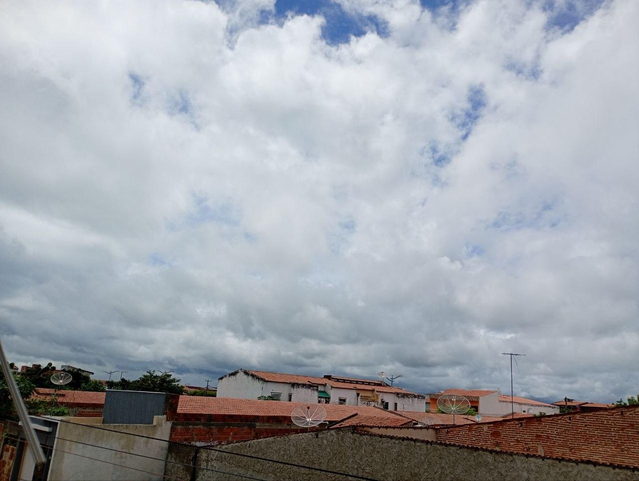 Ceará deve ter mais chuvas até quinta e tempo firme durante o feriado da Semana Santa