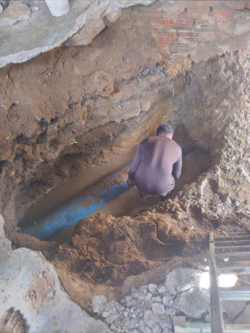 Vazamento em adutora é identificado e abastecimento começa a ser restabelecido em Icó