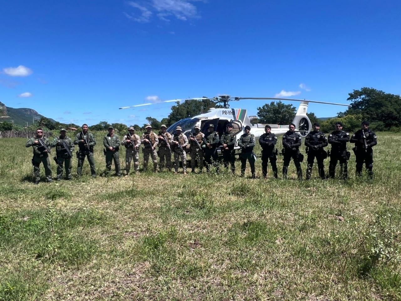 Caçada policial continua na zona rural de Icó após assaltos; helicóptero reforça buscas na região serrana