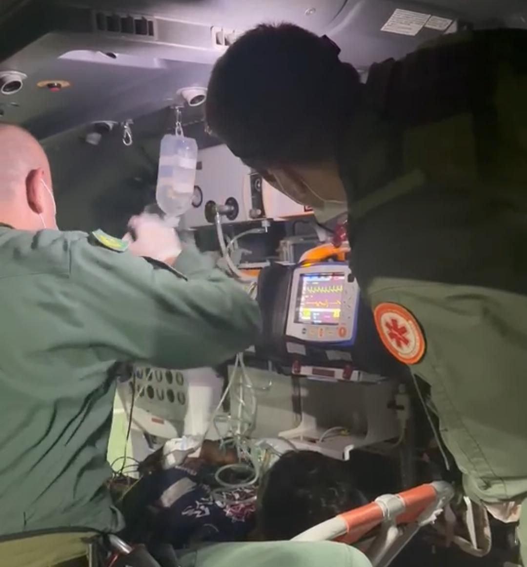Homem de 50 anos é transferido de helicóptero da Ciopaer após sofrer infarto em Icó